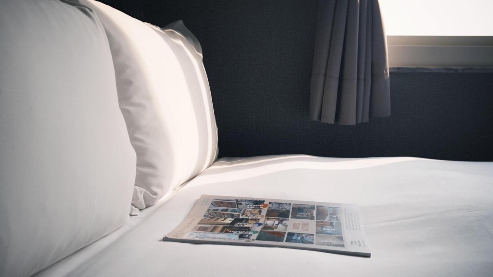 Hotel Leisure 台中輕行旅 Экстерьер фото